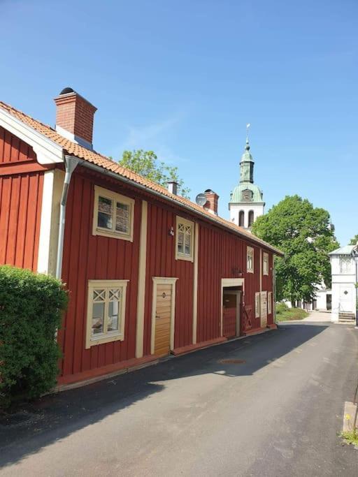 Kyrkstallet 1 Historiskt Med Baesta Laege Graenna מראה חיצוני תמונה